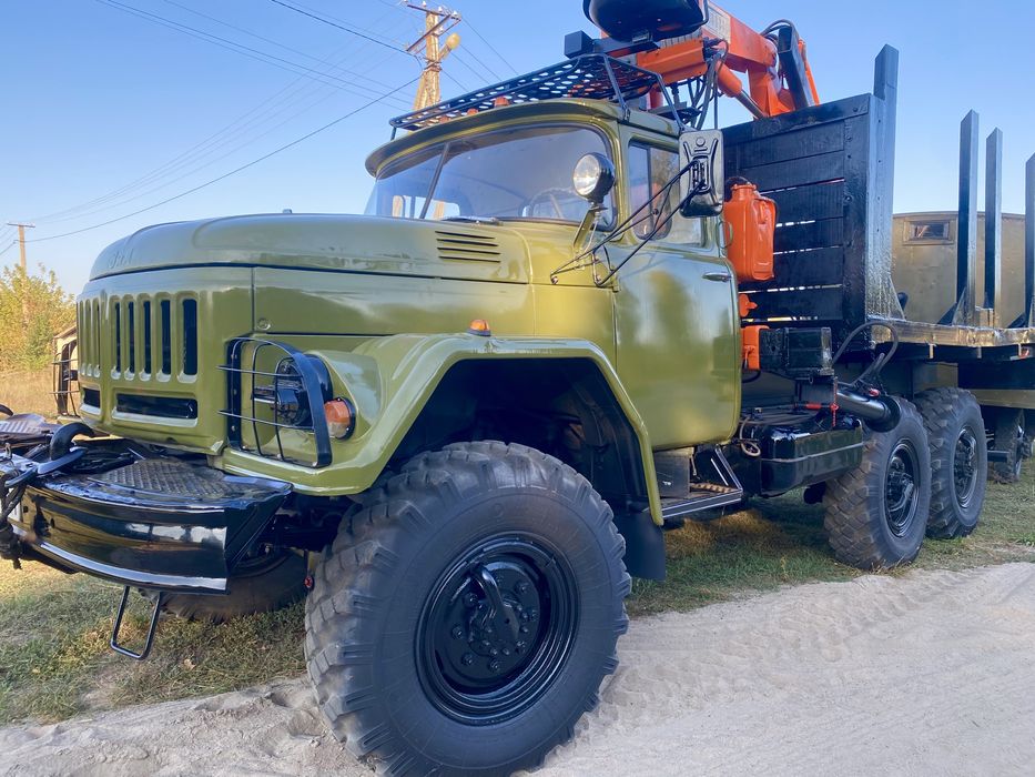 Зил 131 лесовоз з хранения