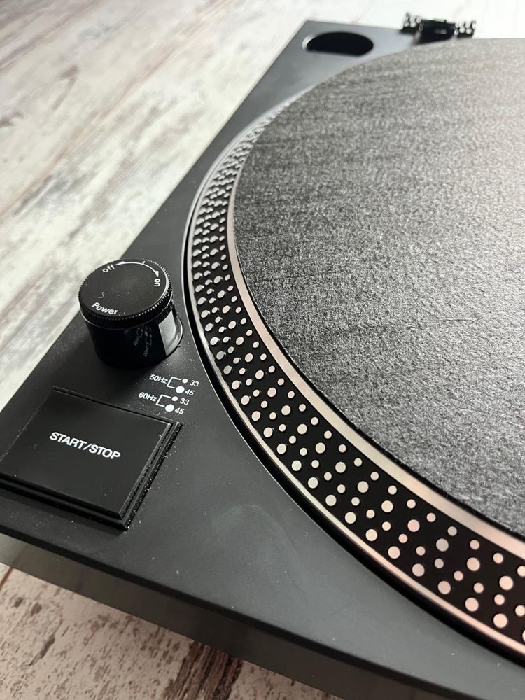Gramofon DUAL DTJ301