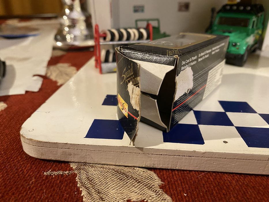 Porsche 356A 1/64 Maisto