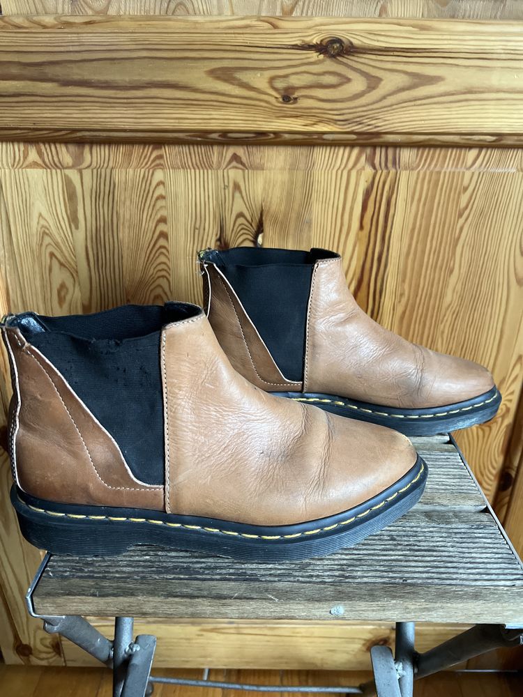 Sprzedam buty sztyblety firmy Dr Martens model Bianca rozmiar 41