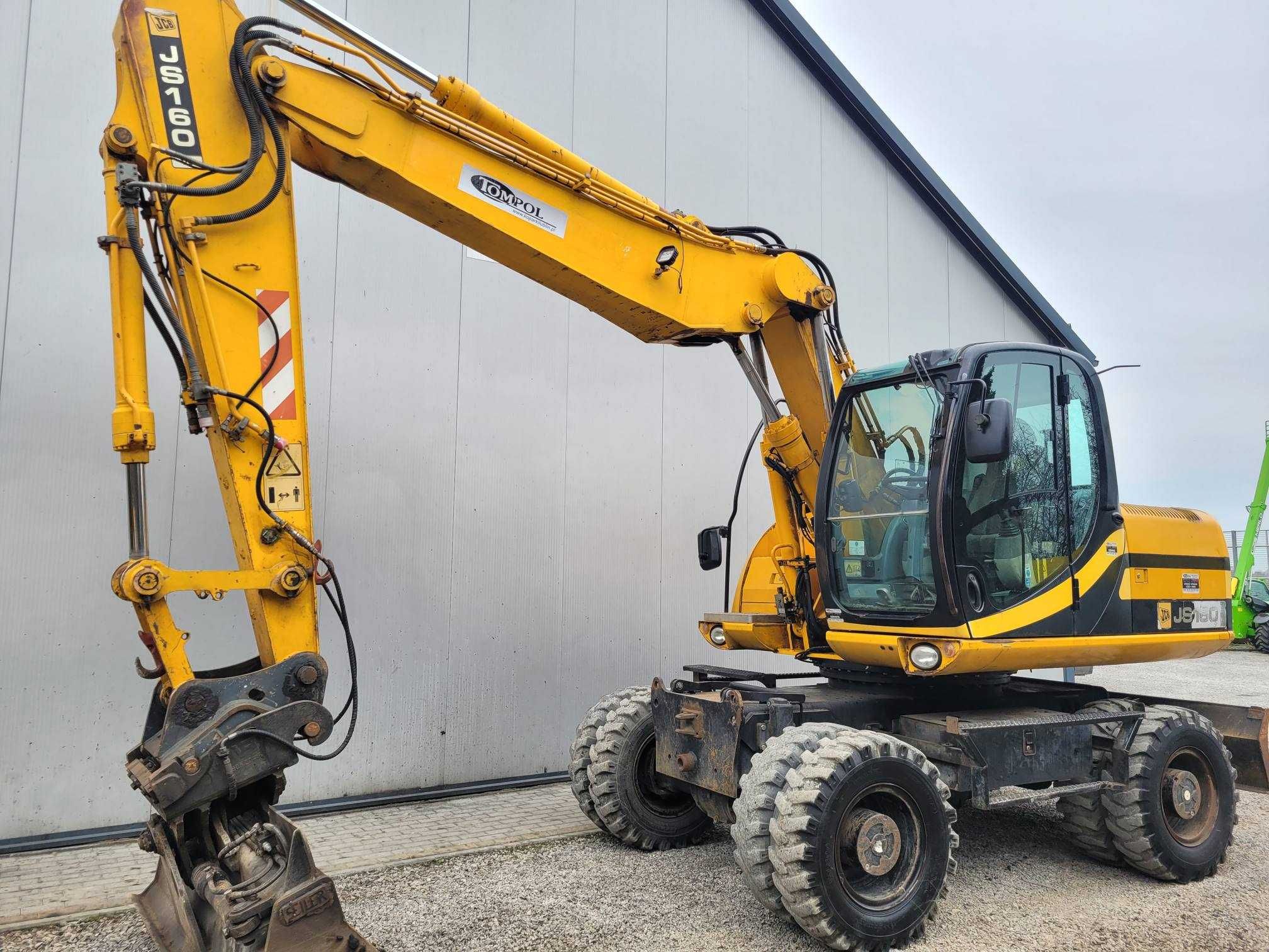 Wynajem koparki kołowej JCB JS 160W  maszyny budowlane bez operatora