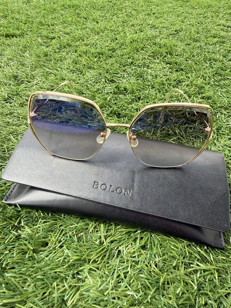 Oculos de sol bolon