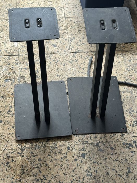 Suporte Colunas Hifi