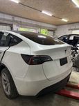 Ляда в зборі Tesla Model Y біла  2021 рік PPSW