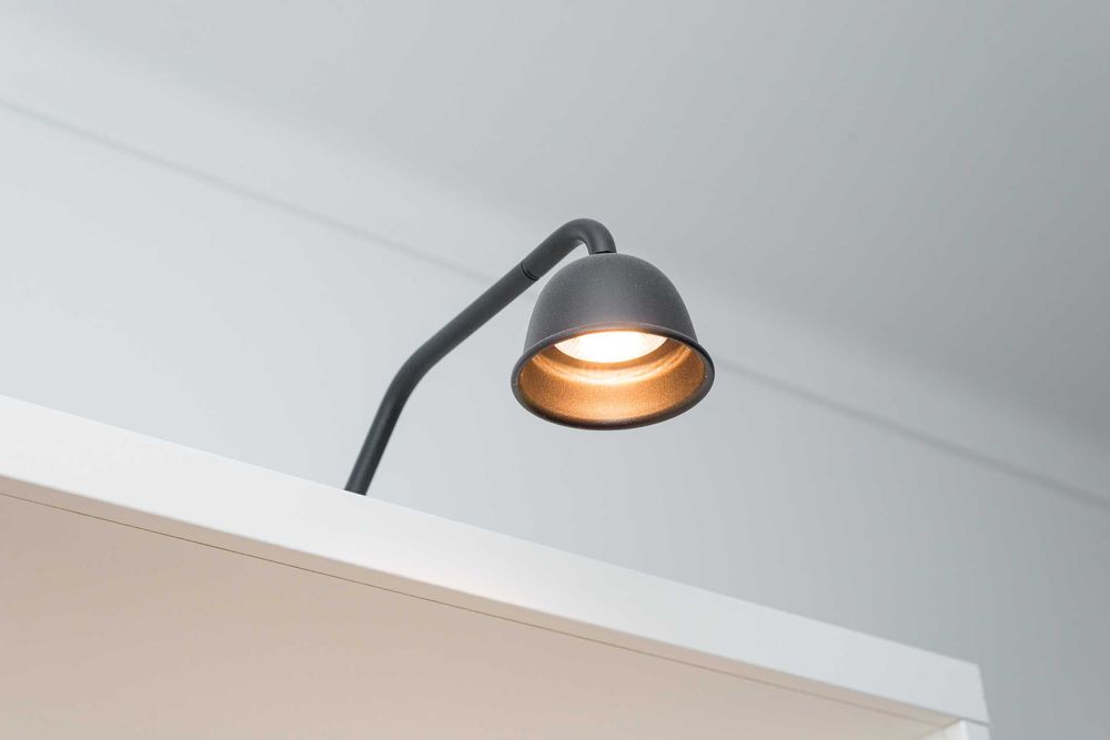 Quatro módulos estante/armário c/ prateleiras e focos