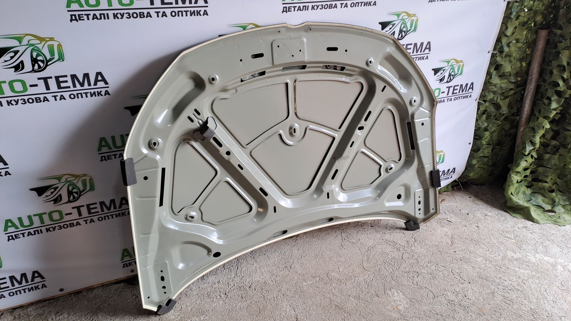 Капот Volkswagen Passat CC 12-16