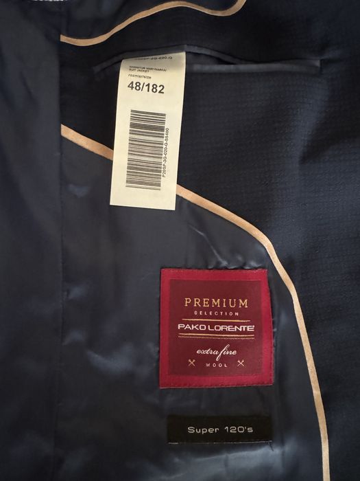 Pako Lorente garnitur granatowy