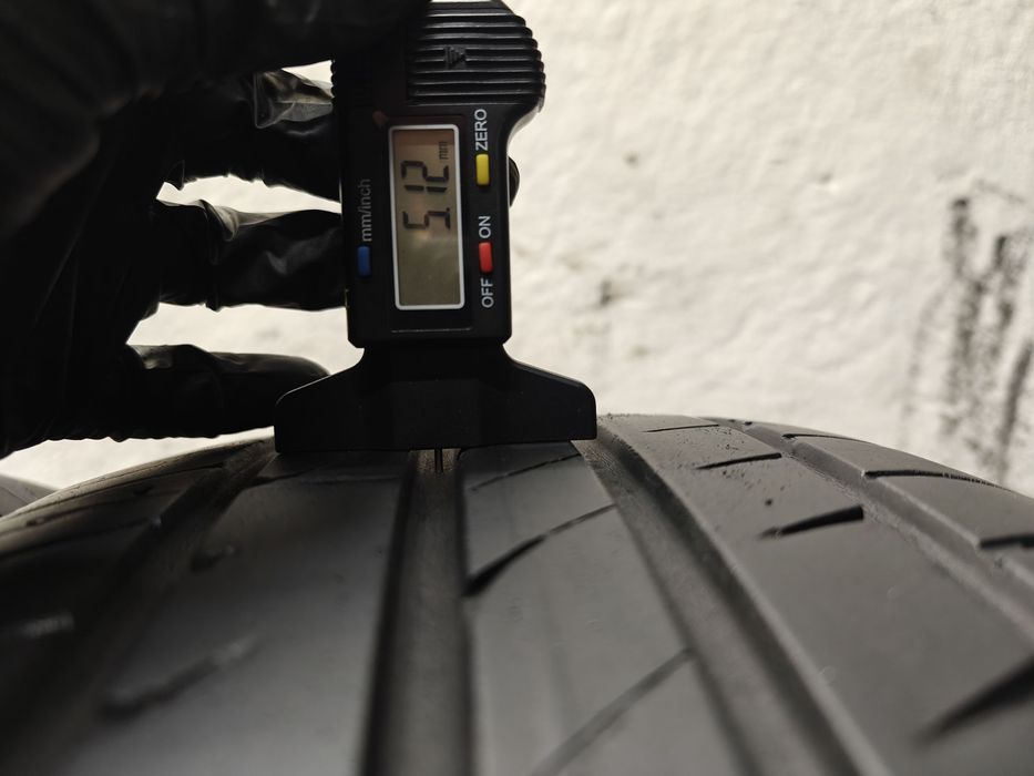 2x 225/60R17 opony letnie Hankook 5,25mm (N658)