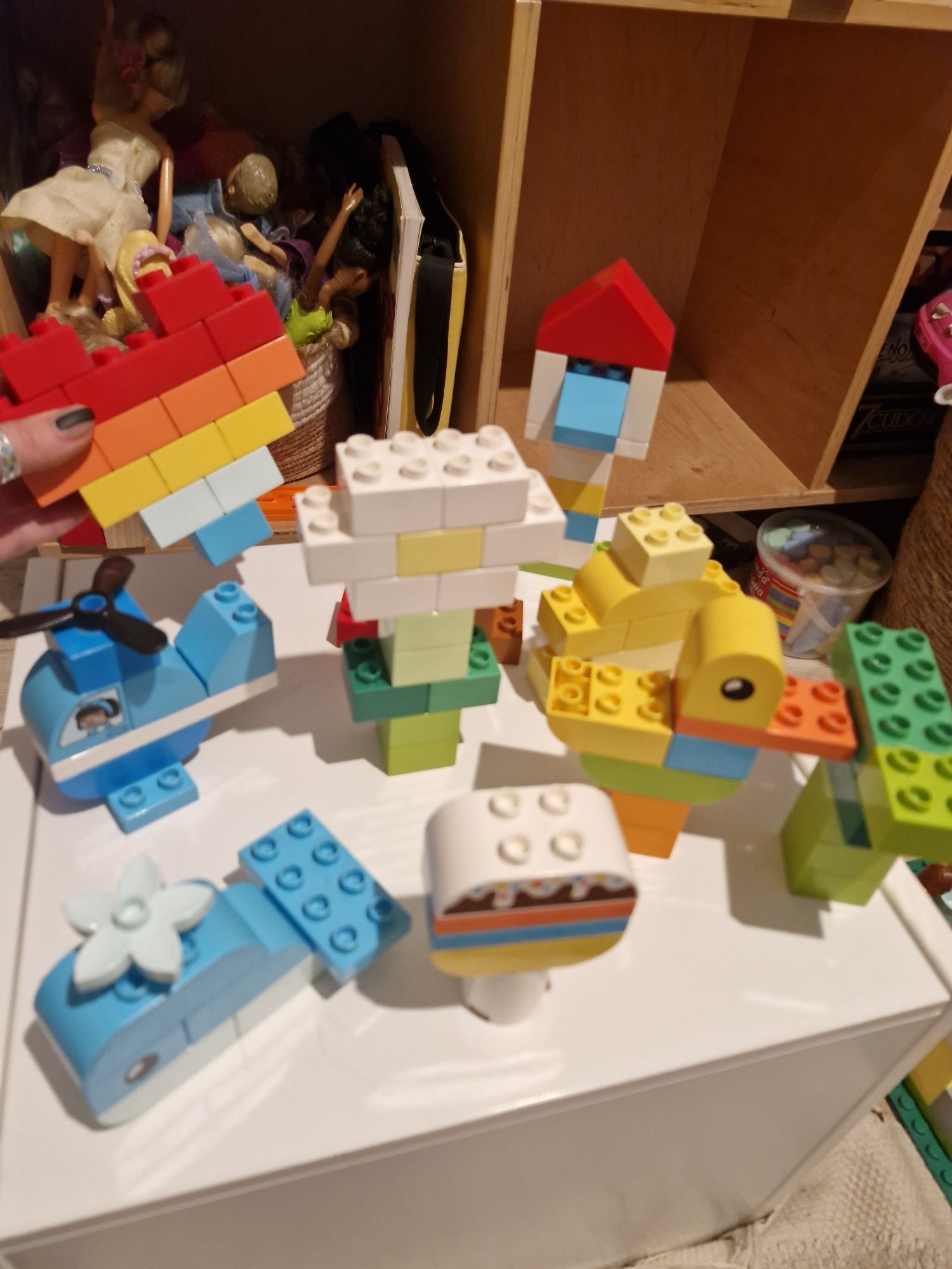 Lego Duplo stajnia, pudełko z serduszkiem+ grati
