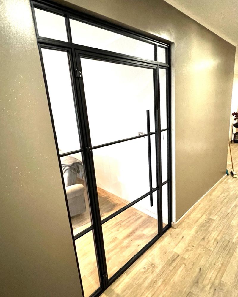 Drzwi loftowe, scianki zabudowy szklane w stylu loft