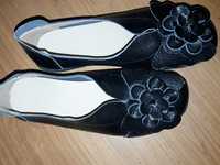 Sapatos em Pele em preto