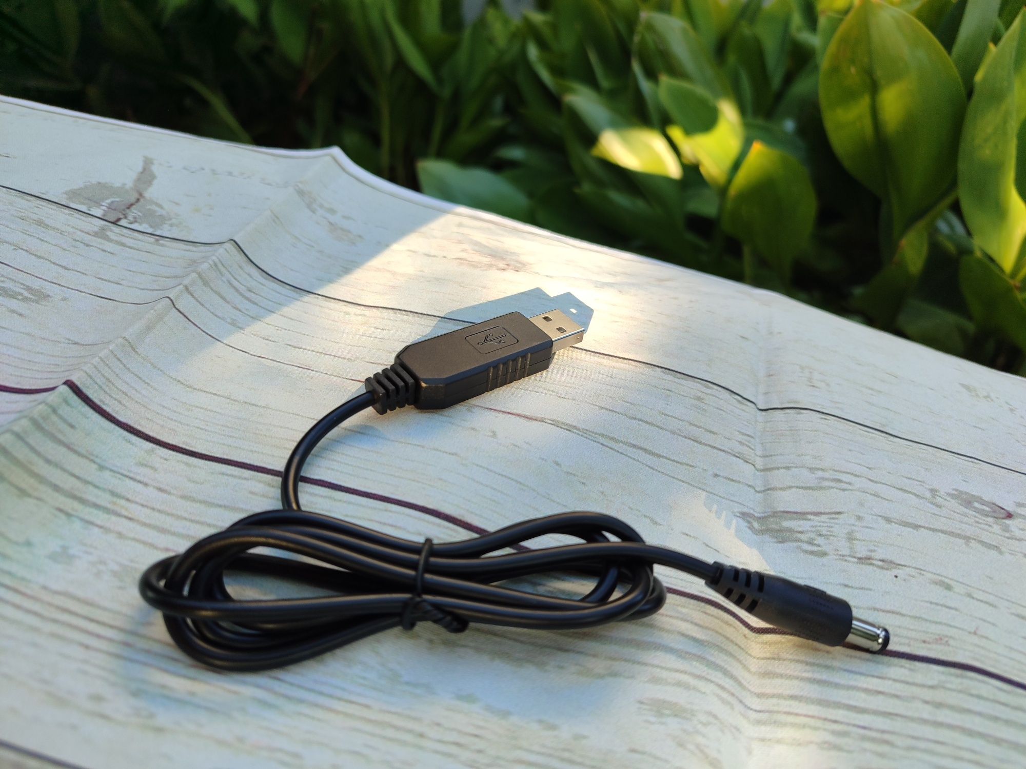 Роутер без світла, кабель для живлення DC 5,5/2,1 USB