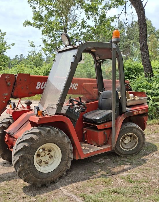 Empilhador telescópico Manitou bt420