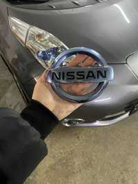 Эмблема Nissan Leaf 10-17 год