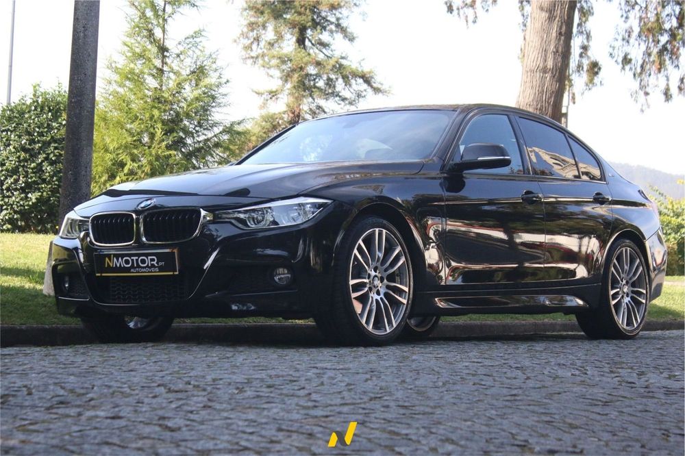 BMW 330 i Pack M
