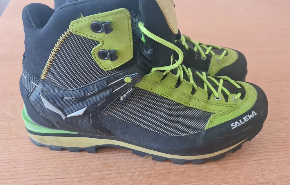 Montanhismo, Botas SALEWA Crow Gtx