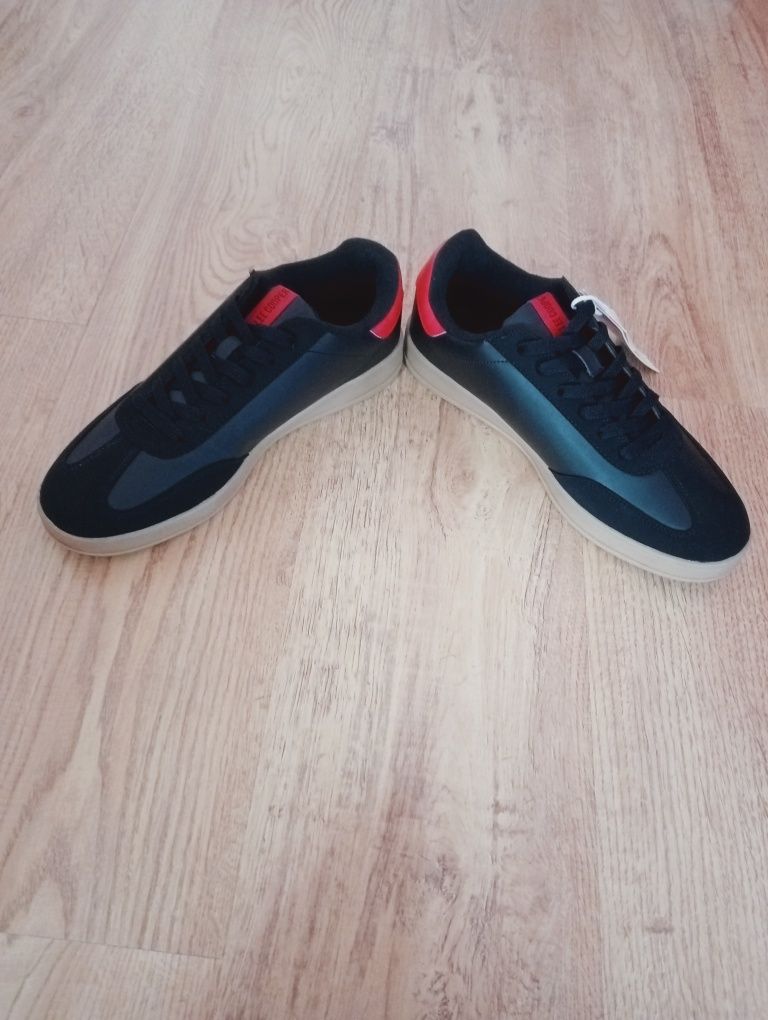 Nowe buty Lee Cooper 42