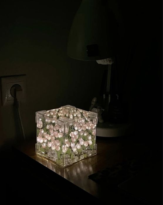 Лампа з квітами "Збери сам"