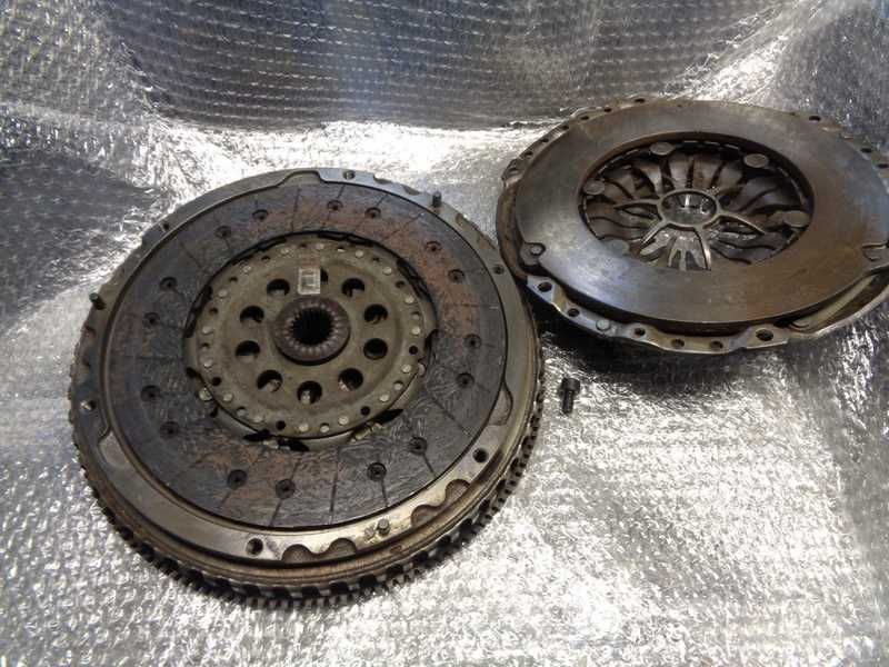 Koło Dwumasowe sprzęgło Focus Mondeo Galaxy 2.5 T HUWA HYDA