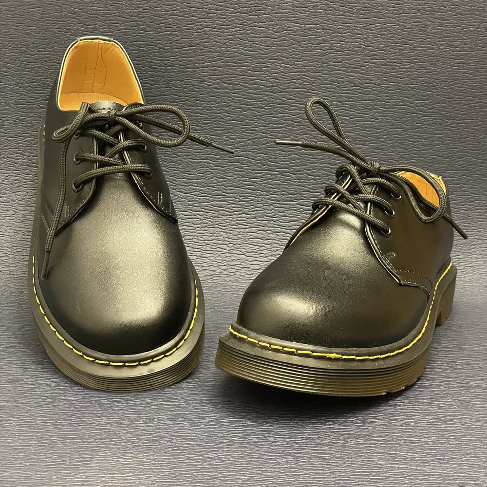 Półbuty glany unisex klasyczne eleganckie Dr Martin punk emo goth