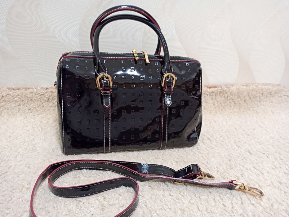 Сумка Arcadia женская натуральна шкіра лакова лак жіноча черна кожаная