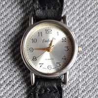 Zegarek Tudox naręczny damski kwarcowy używany sprawny punktualny.