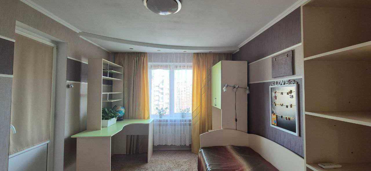 Продаж 3 к.кв  з ремонтом вул.Сумгаїтська ПЗР Євідновлення.