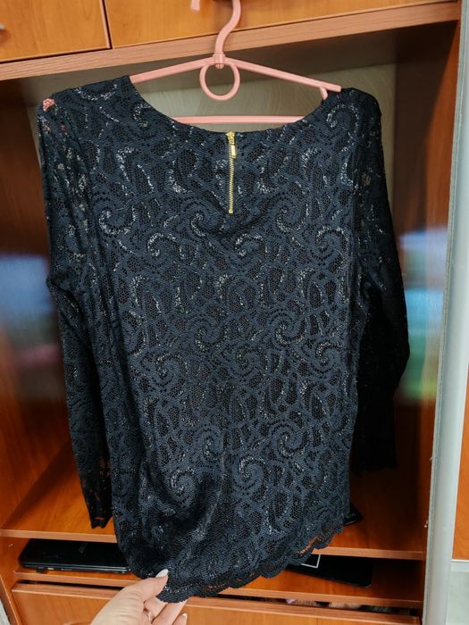 Дуже гарна кофта нарядна