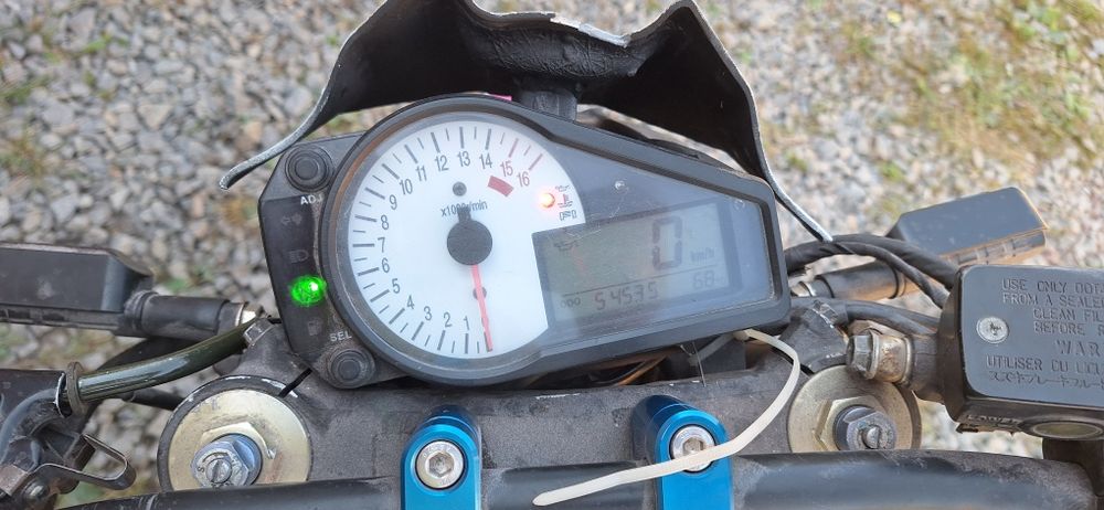 Бак Suzuki GSX r600 k1 k2 k3 розборка