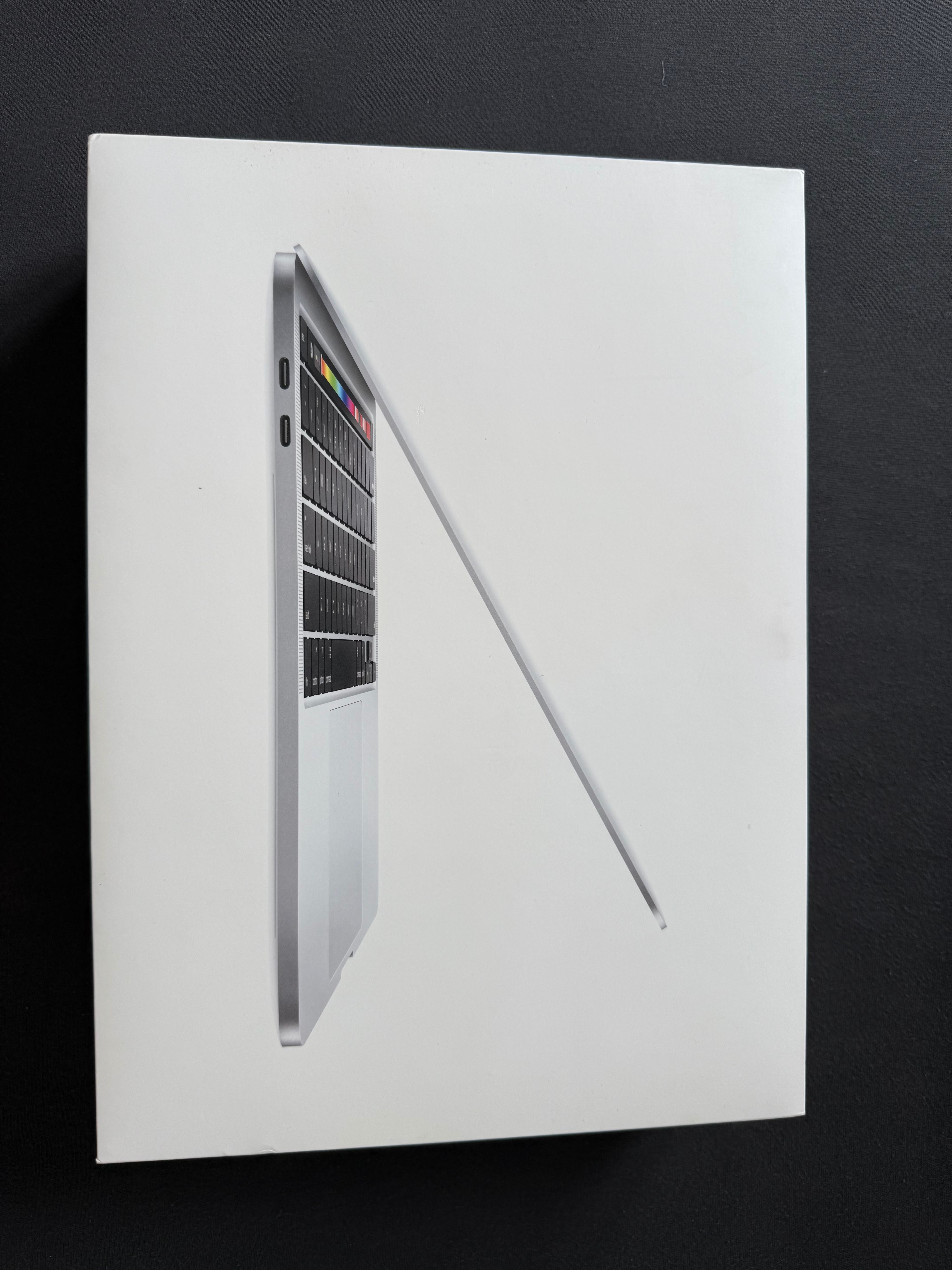 MacBook Pro 13" (2020, Intel i5, 16 GB RAM, 1 TB SSD)