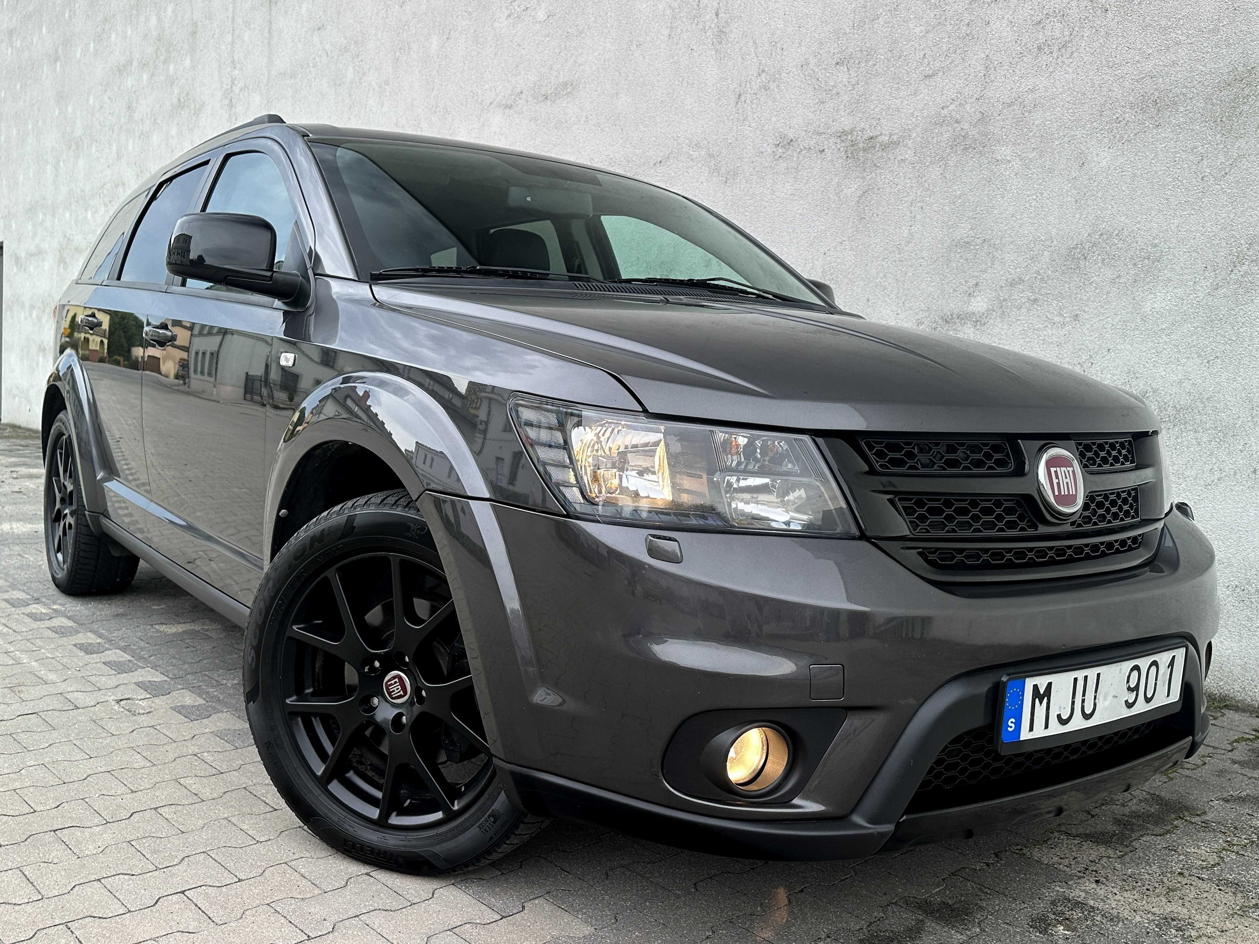 FIAT FREEMONT 2.0D 170PS AWD FULL Skóra Kamera DvD Alpine 7os BLACK 19