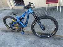 Pivot mach 5.5 race xt