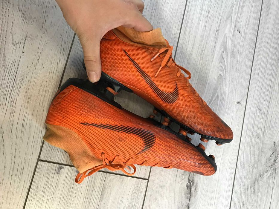 Buty korki Nike Superfly 6 Academy rozm. 43