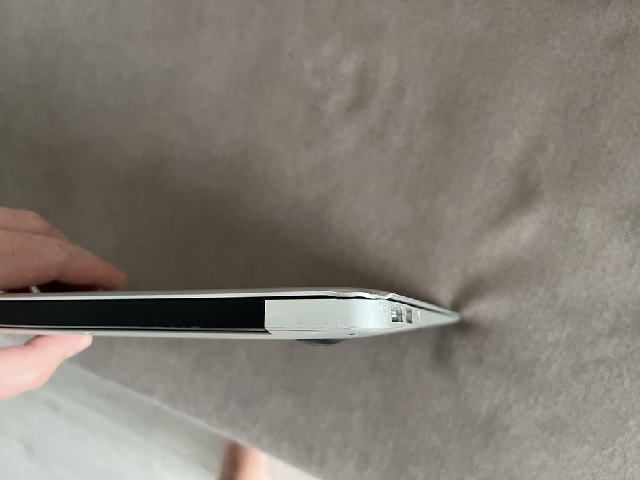 MacBook Air 13” (A1466)