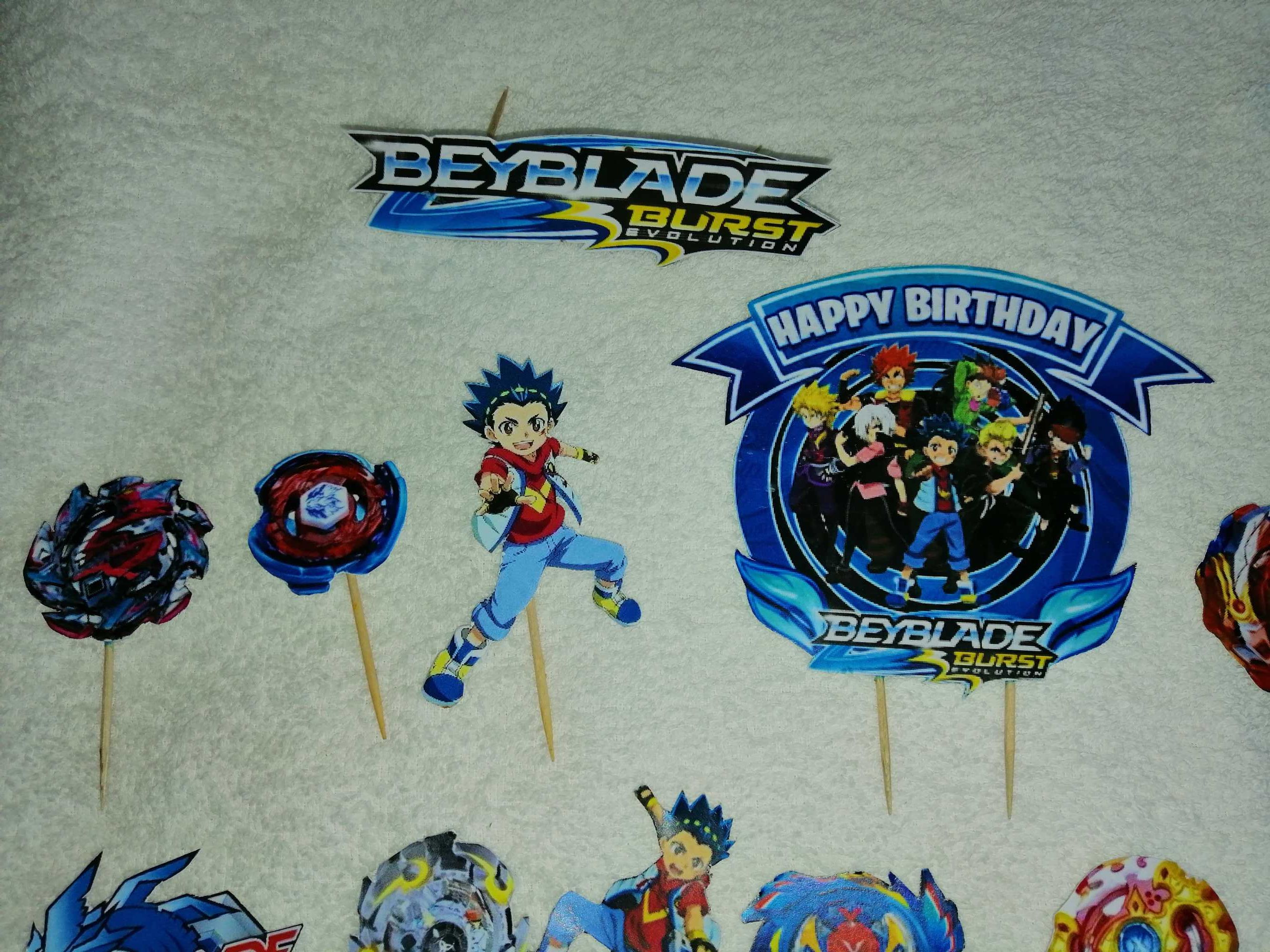 Topo para bolo de aniversário criança, tema Beyblade