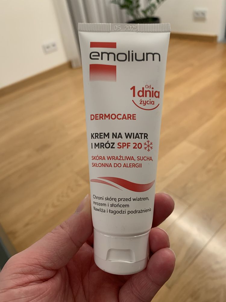 Krem na Wiatr i Mróz SPF 20 emolium
