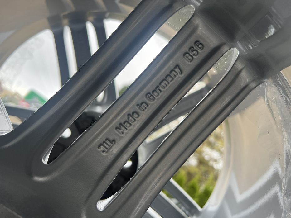 AUDI RS q3 8U, a3, a4, a6 OEM 8,5Jx19H2*ET36*5x112*CB 57,1