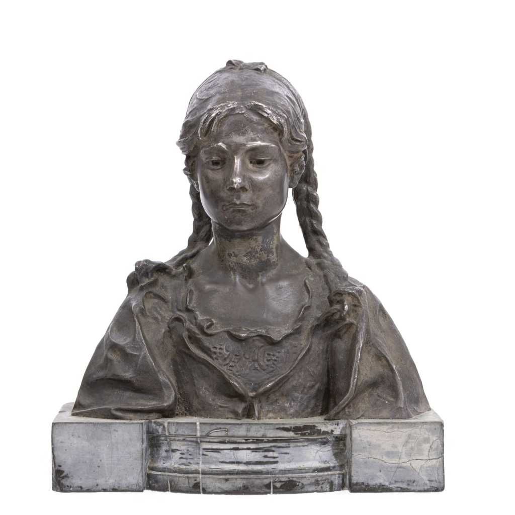 Busto de Salazar, assinado