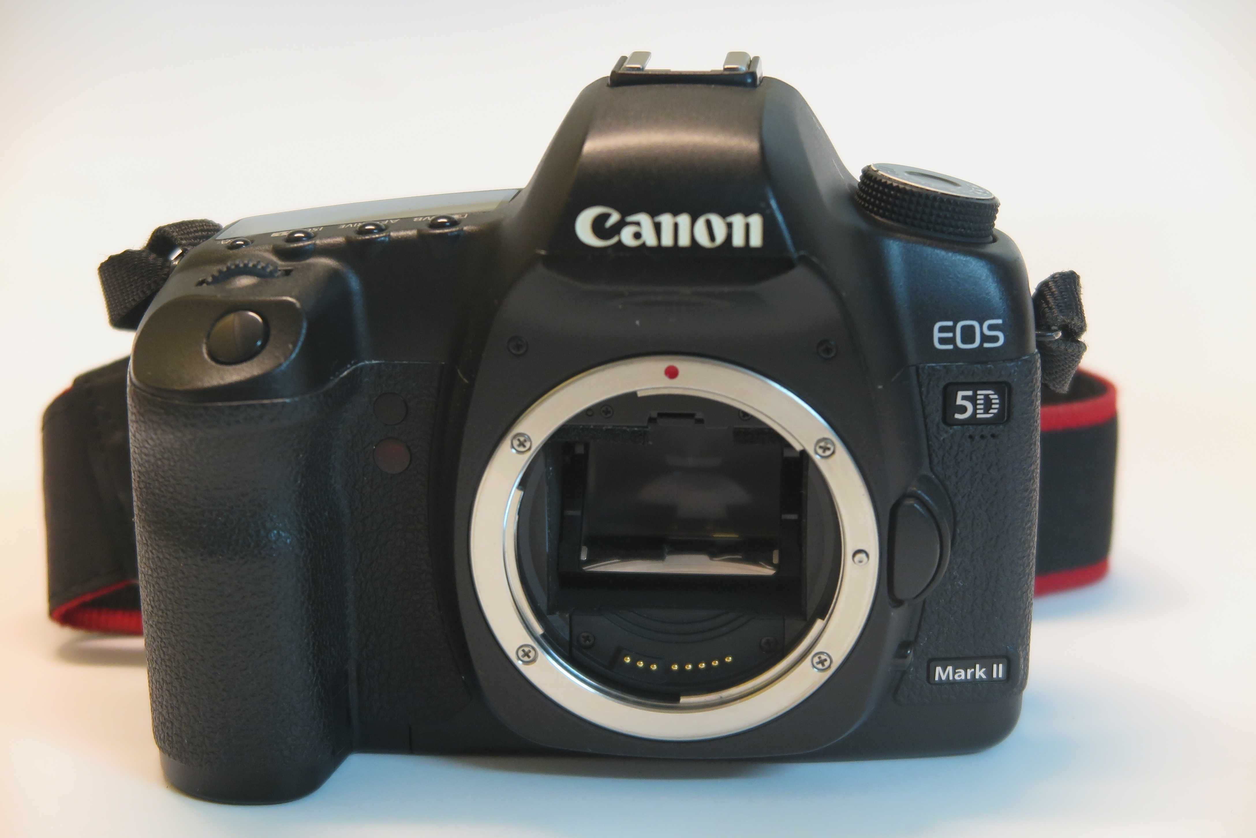 Canon EOS 5D MarkII+2ob.Can24-70mm1:2,8 i Can70-200mm1:2,8