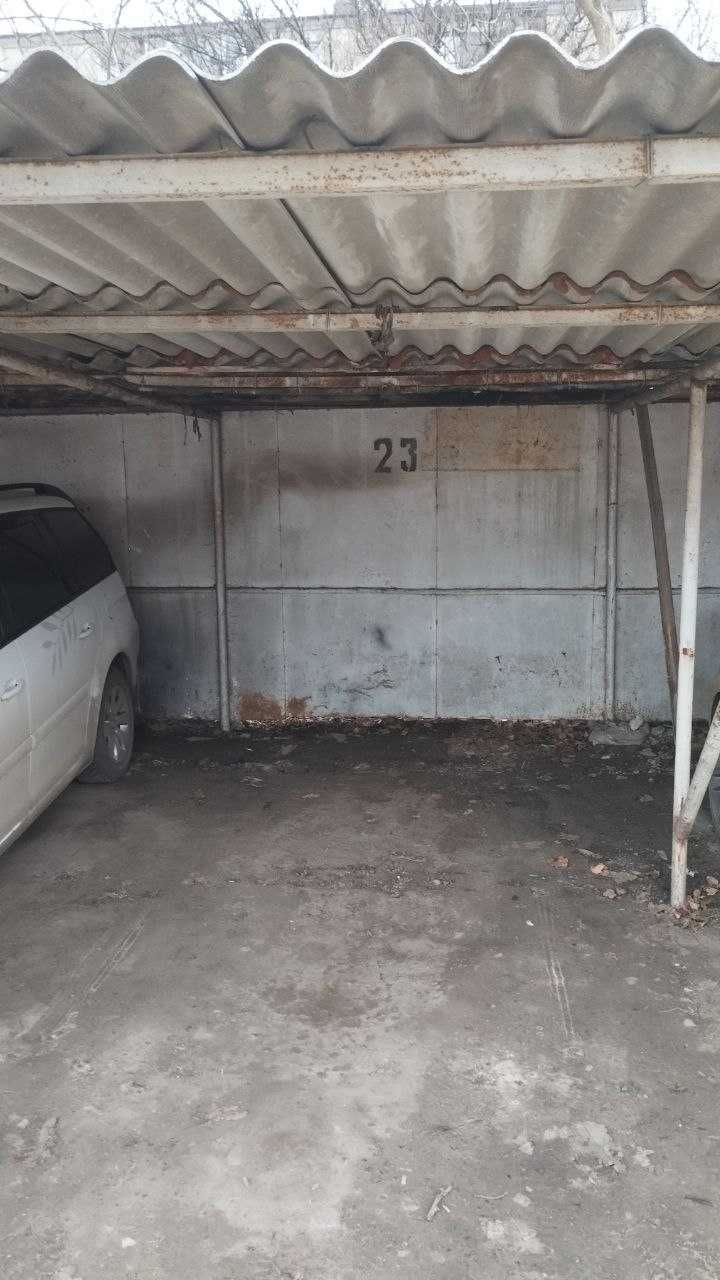 Паркоместо на крытой стоянке ул.Шклярука