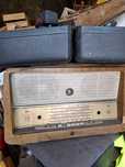 Rádio antigo RCA oportunidade