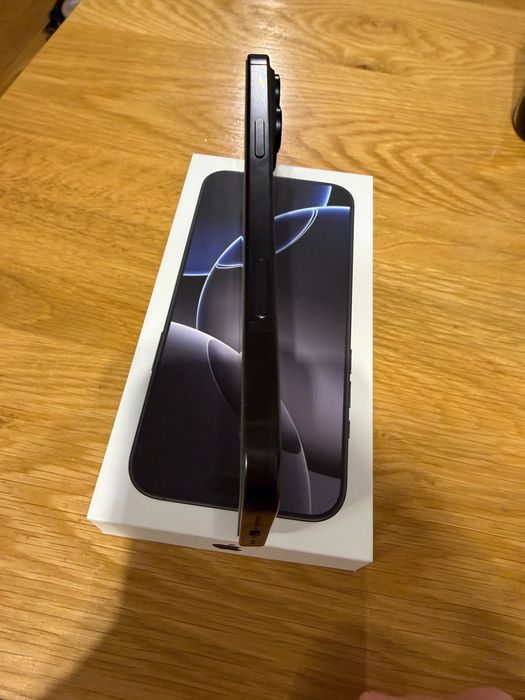 iPhone 16 Pro Max 512 gb