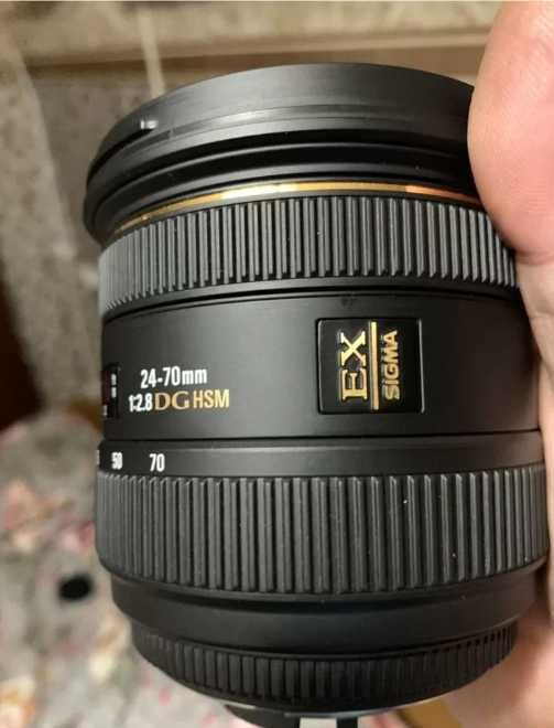 Продам Sigma AF 24-70mm f/2.8 DG HSM Nikon