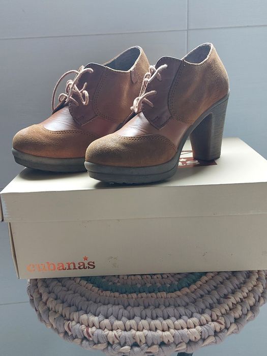 Sapatos/ botins Cubanas