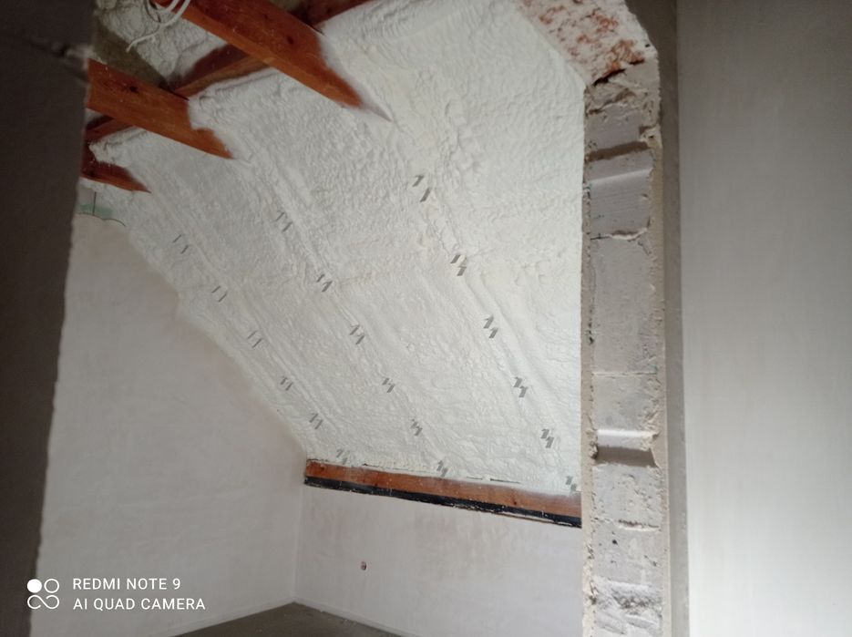 Izolacje piana pur ocieplenie  termomodernizacja