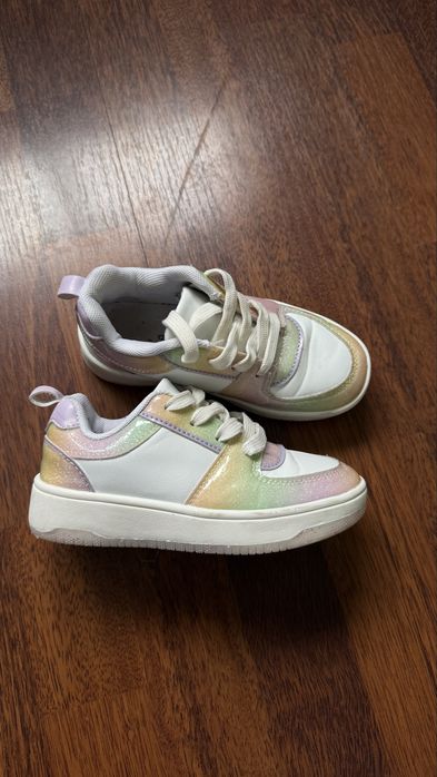 Дитячі Кросівки Primark 28 розмір 18 см устілка