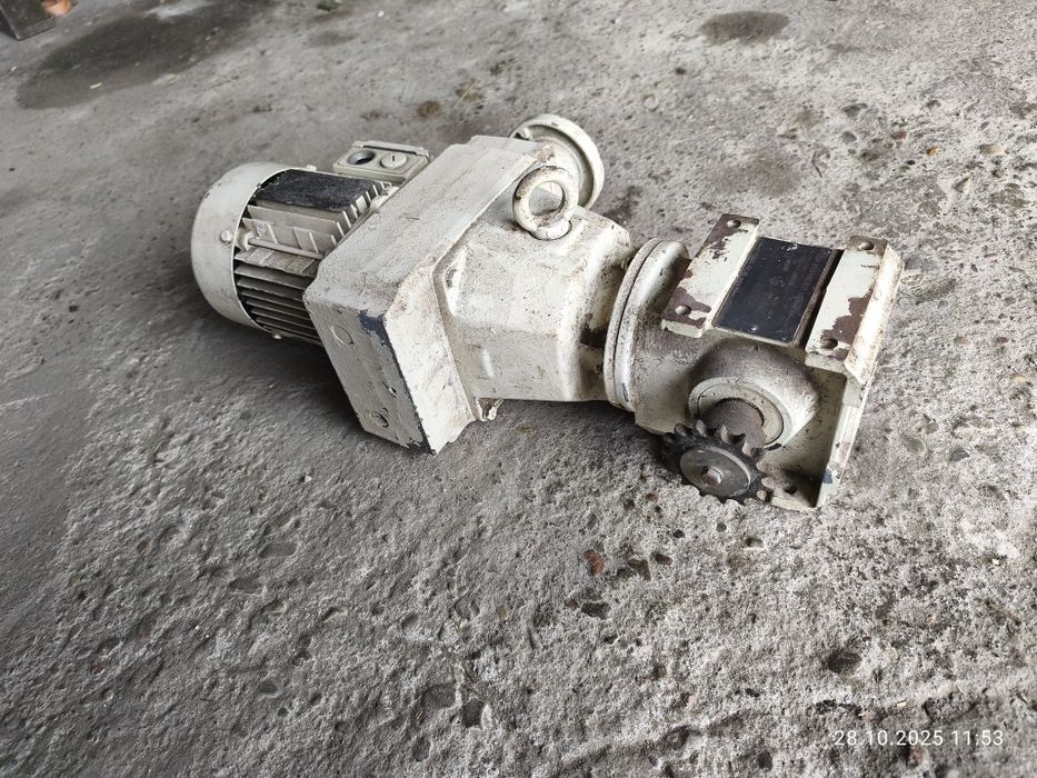 Przekładnia z reduktorem 0,37 kw