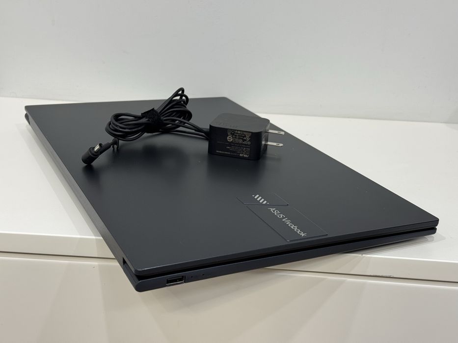 17.3" IPS Intel i5-1235U 16GB/512GB Ноутбук Asus Vivobook 17