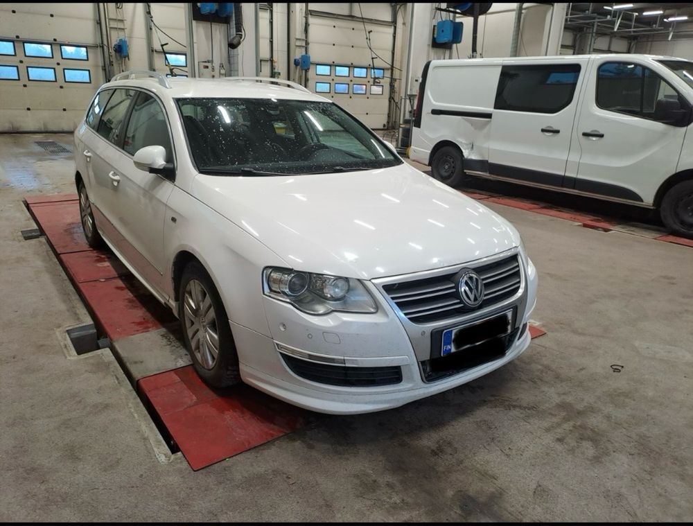 Volkswagen Passat B6 R-line 4motion DSG 170km