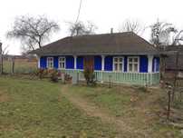 Продається господарство в селі Замостя
